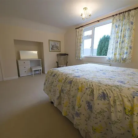 Brow Close Semesterbostad *